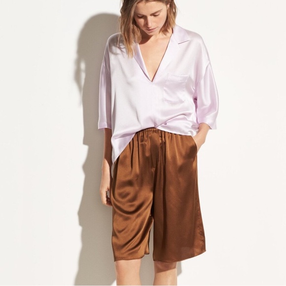 Like New Vince Silk Short Sleeve Satin Silk Pajama Top in Pale Iris Size L - Picture 5 of 13